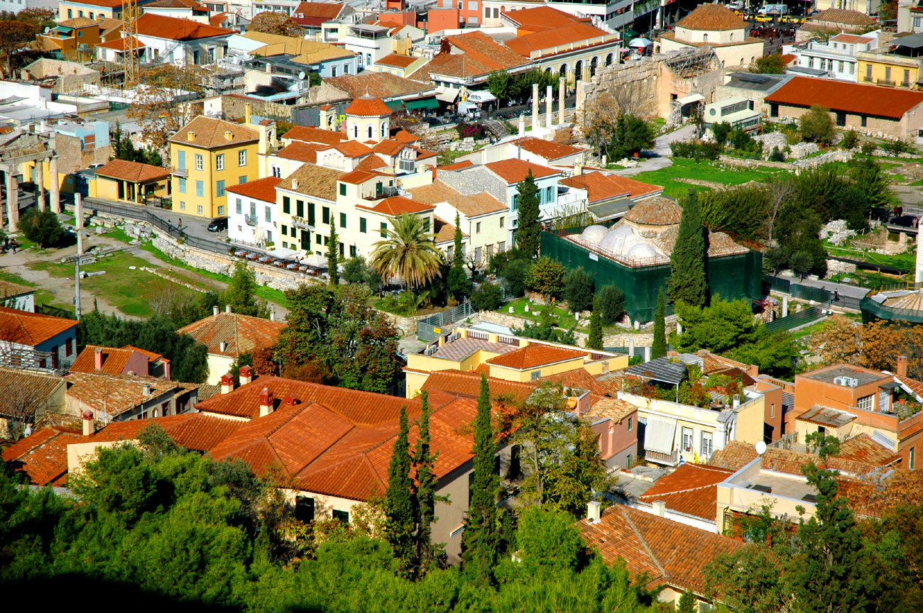 2. Discover Hidden Gems: Venturing Beyond the Mainstream to Explore Plaka and Anafiotika